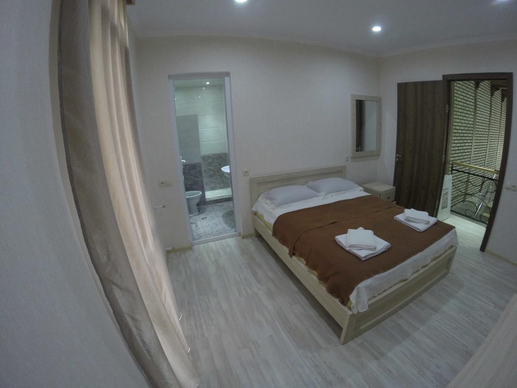 Guest House Rampa Tbilisi Quarto foto